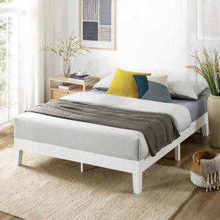 Everlane home classic framed store wood platform bed